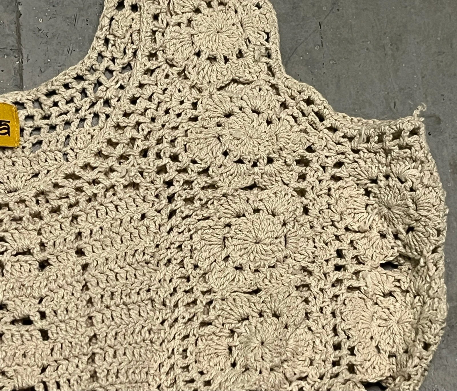 Haut court en crochet beige – photo 9